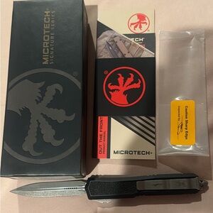 Microtech Double-Edged OTF Knife - Black